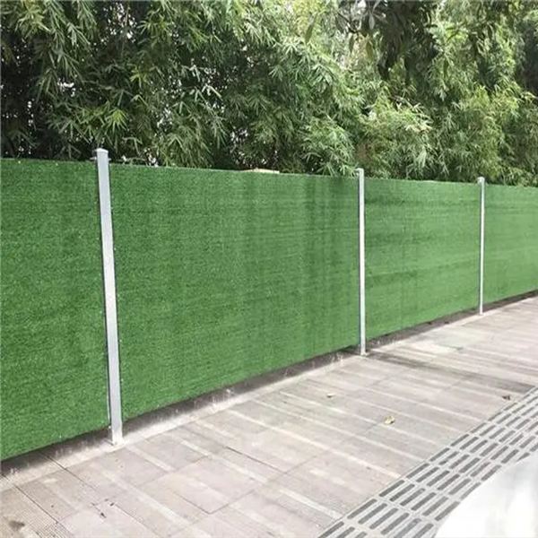 草皮圍擋
