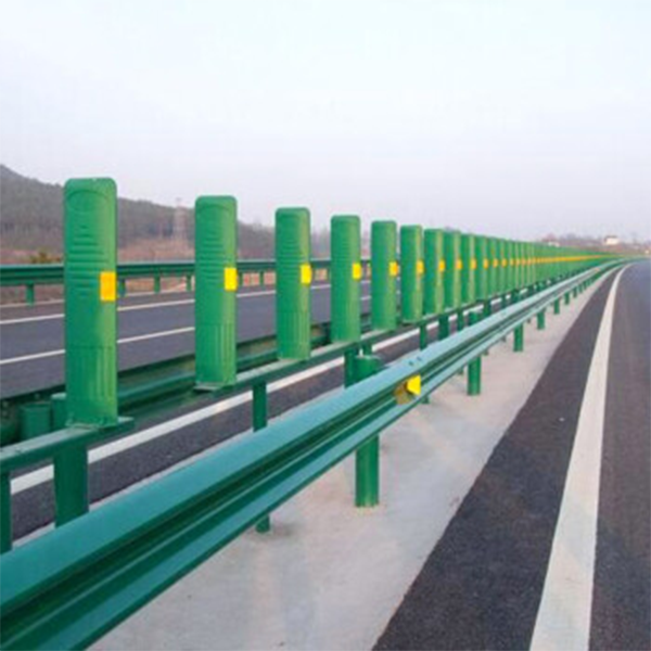 高速公路安全隔離護欄